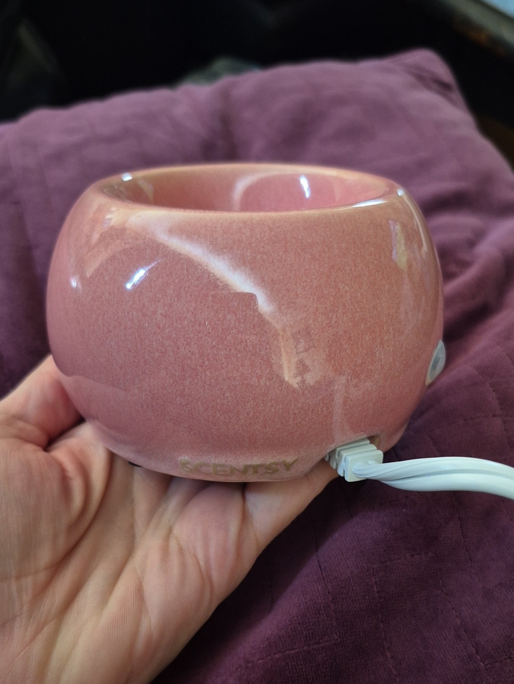 Scentsy Petal Pink Floral Pattern Wax Warmer  New In Box